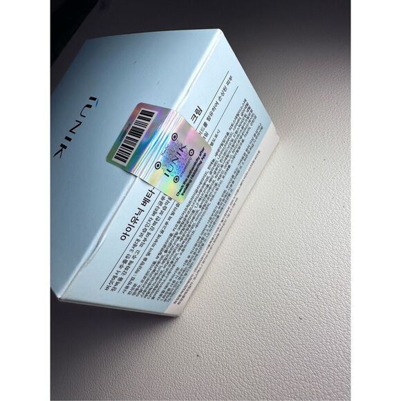 IUNIK Beta-Glucan Non-Sticky Deep Moisture Hydration 3x Barrier Cream  50ml - Picture 3 of 6